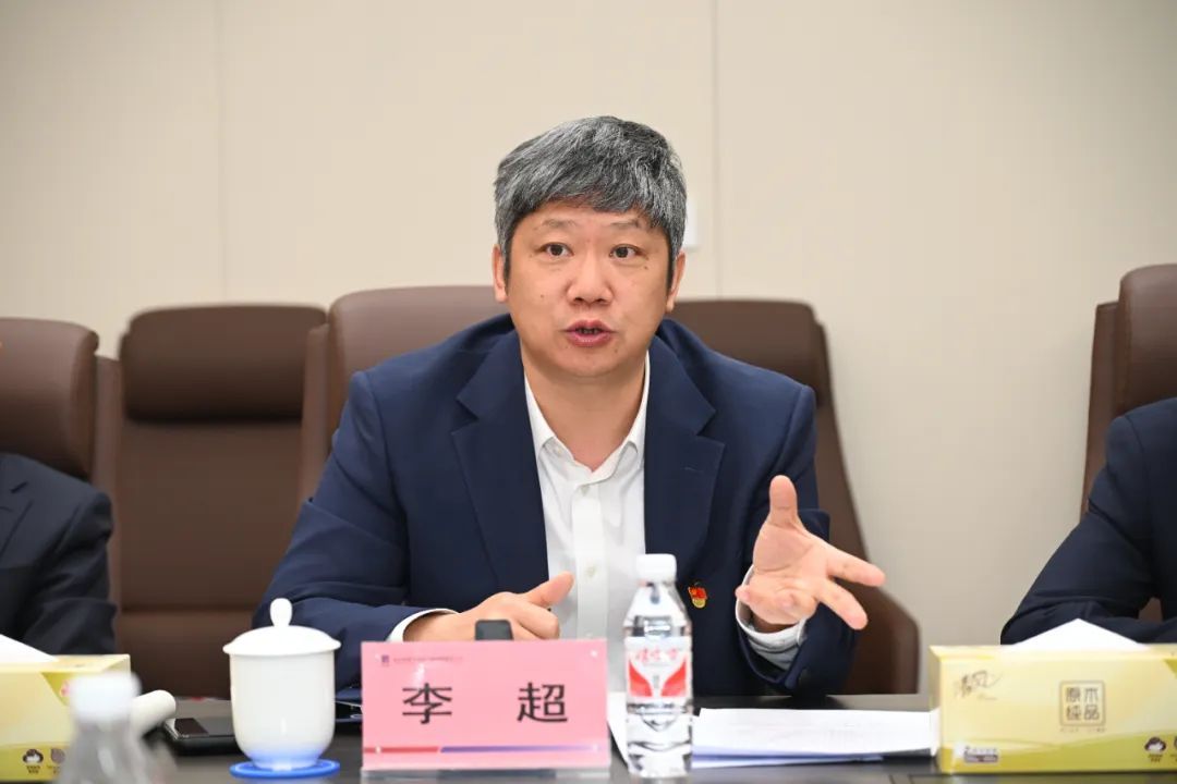 e887a8e55853187d7046596a2bc06bb6